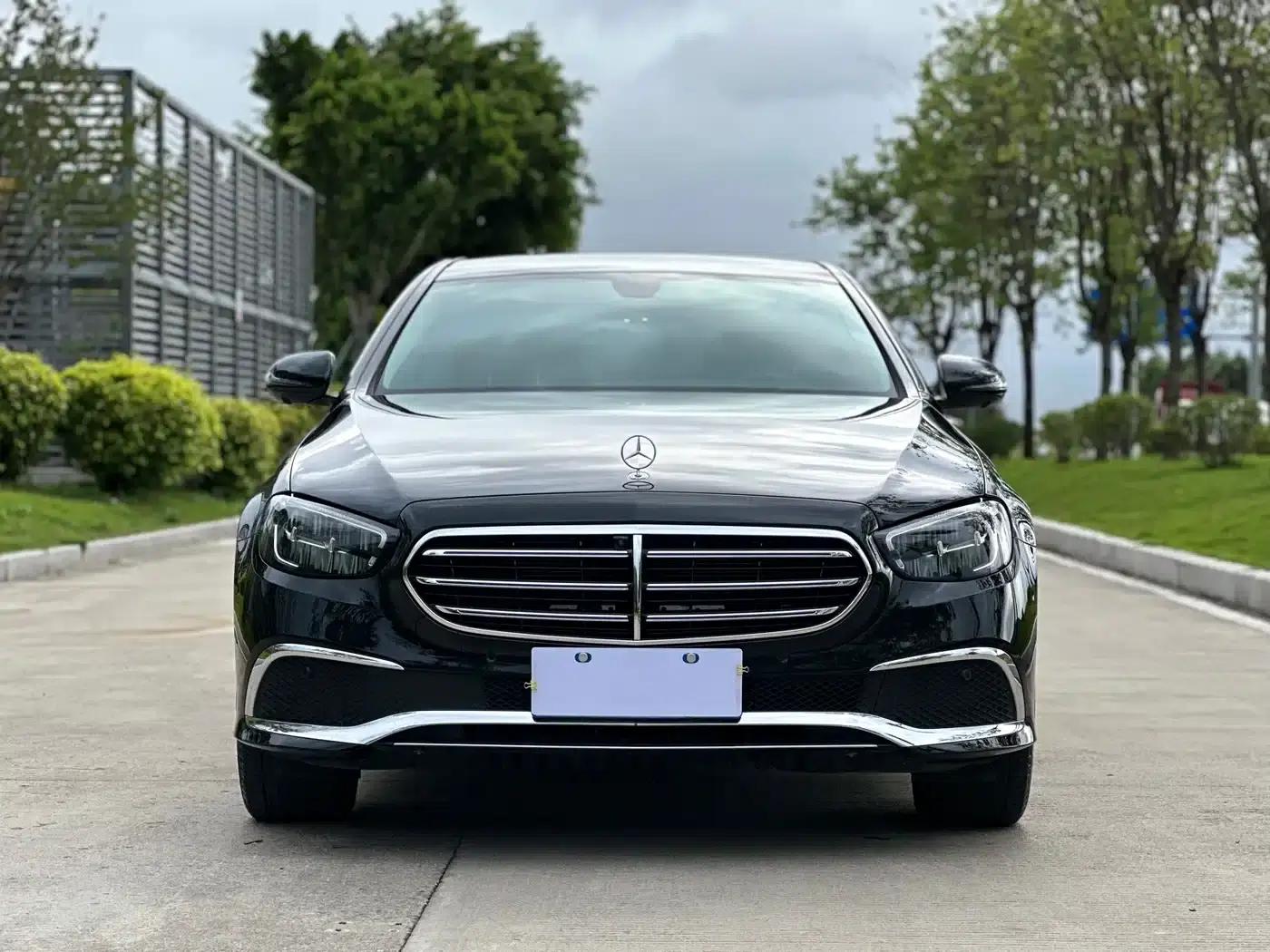 2022 Mercedes-Benz E-Class E 300 L Luxury — миниатюра 11