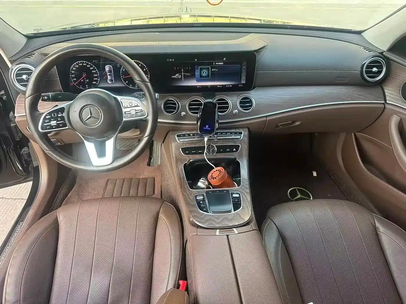 Mercedes-Benz E-Class 2019 E 300 L Fashion Edition — миниатюра 5