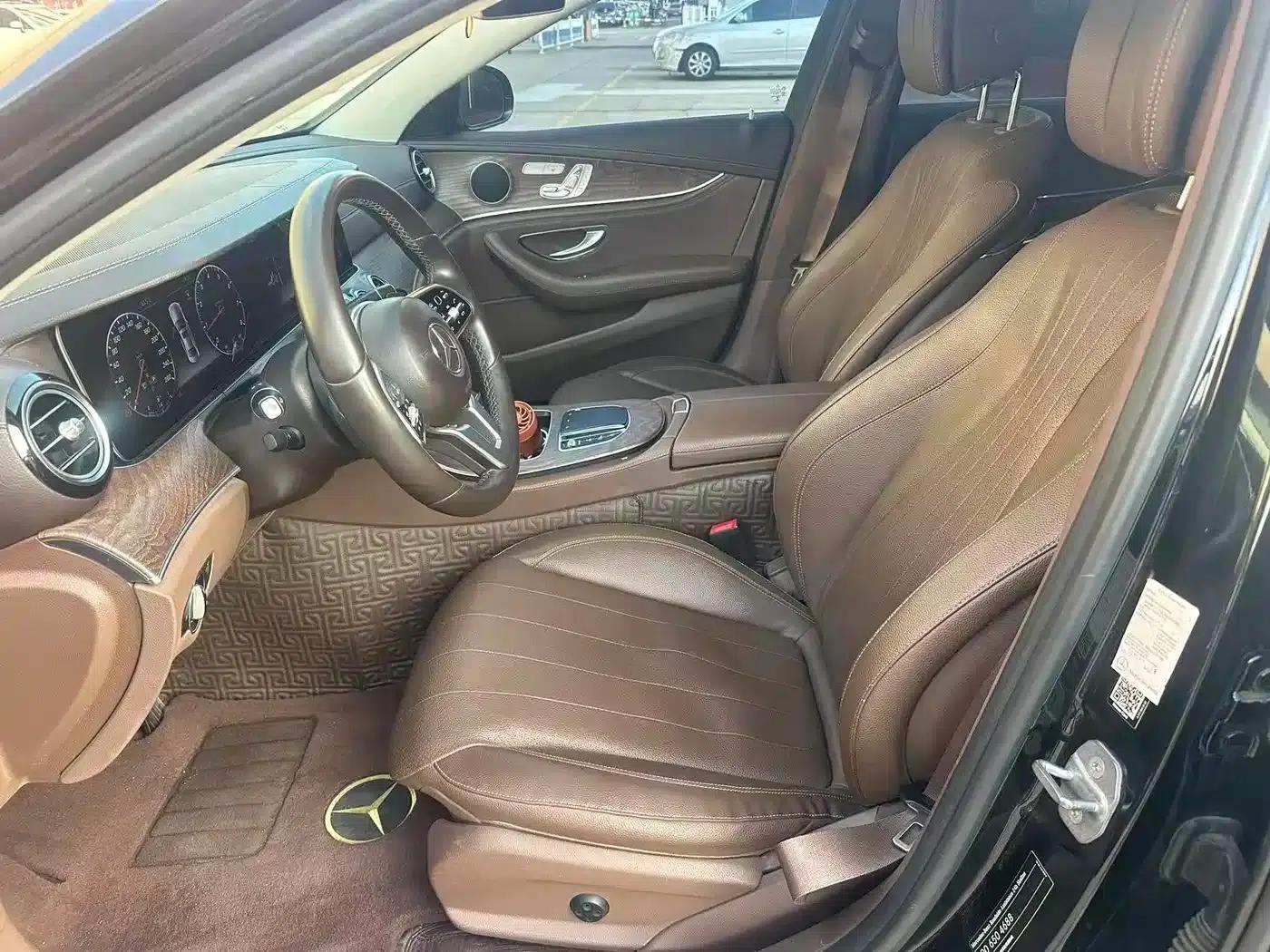 Mercedes-Benz E-Class 2019 E 300 L Fashion Edition — миниатюра 7
