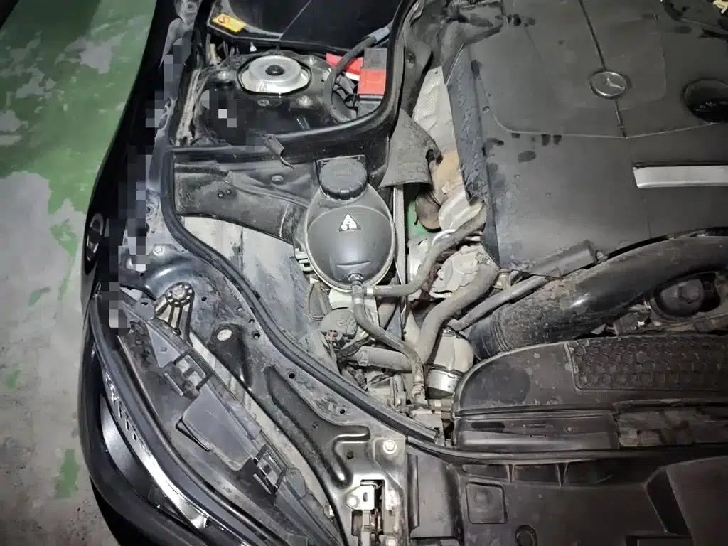 2015 Mercedes-Benz E-Class Facelift E 260 L Sport — миниатюра 21