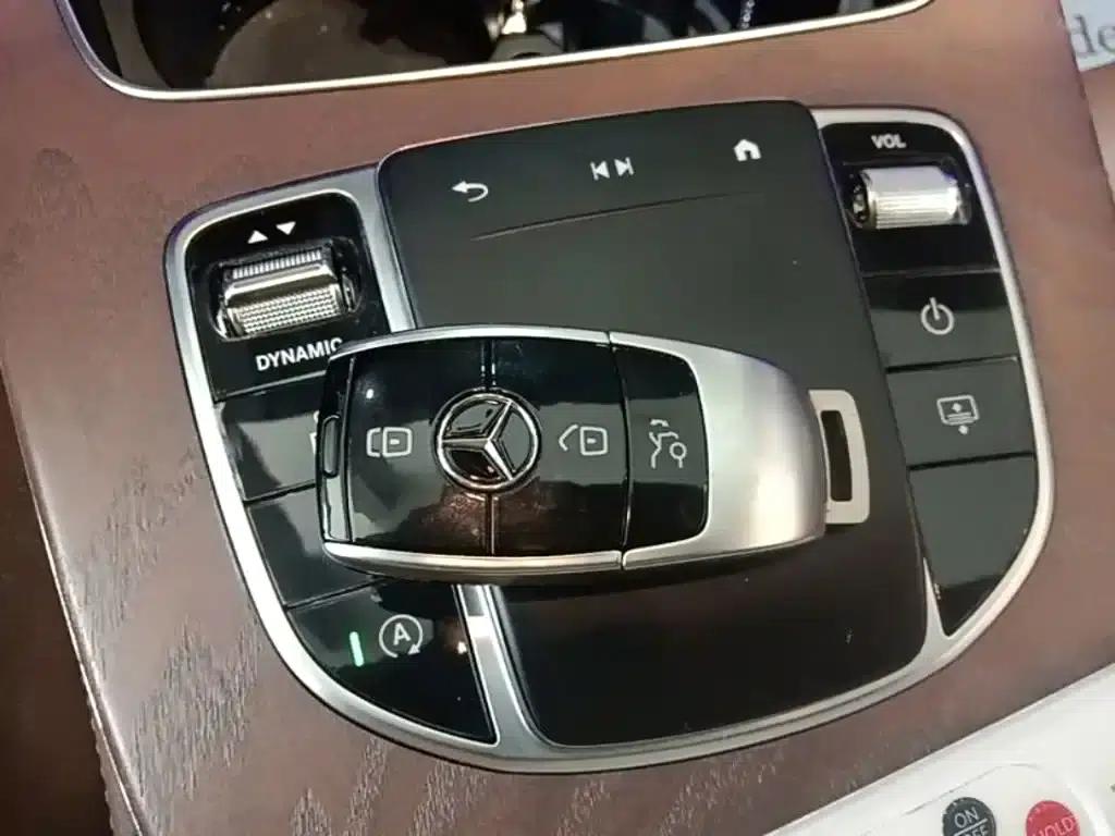Mercedes-Benz E-Class 2023 E 300 L Luxury — миниатюра 9