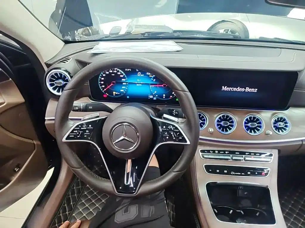 2023 Mercedes-Benz E-Class E 260 L 4MATIC — миниатюра 11