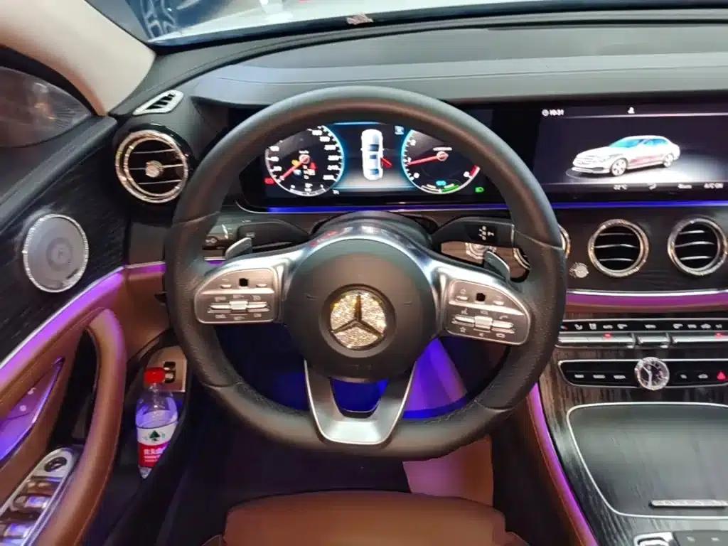 2019 Mercedes-Benz E-Class E 260 L Sport — миниатюра 11