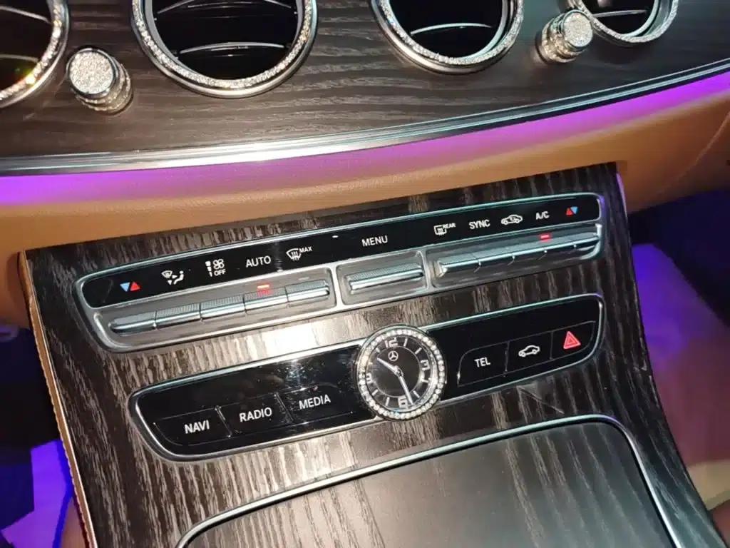 2019 Mercedes-Benz E-Class E 260 L Sport — миниатюра 13