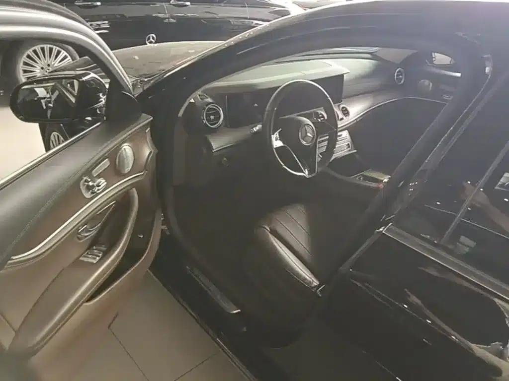 Mercedes-Benz E-Class 2021 Facelift E 300 L Luxury — миниатюра 16