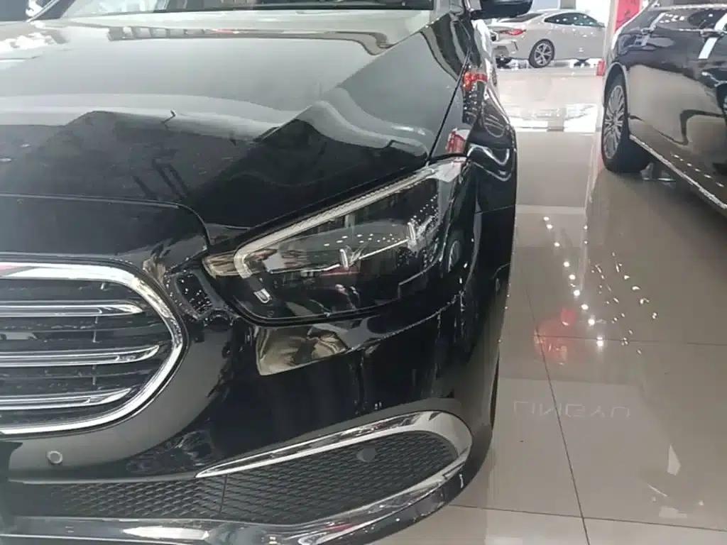Mercedes-Benz E-Class 2021 Facelift E 300 L Luxury — миниатюра 24