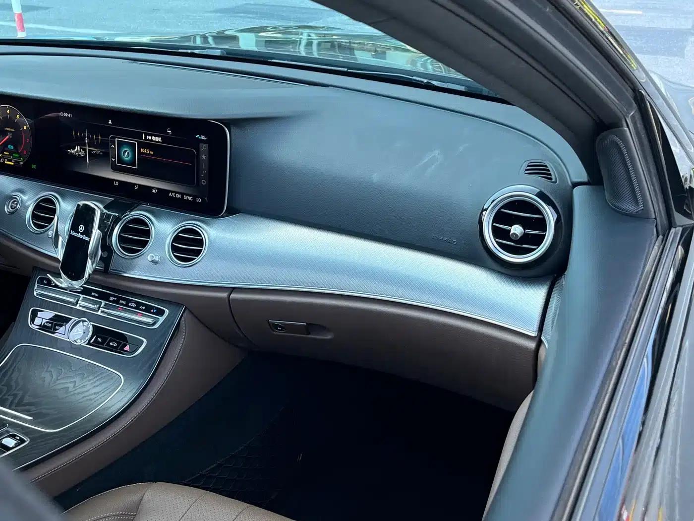 Mercedes-Benz E-Class (Imported) 2020 E 260 Sport Edition — миниатюра 17