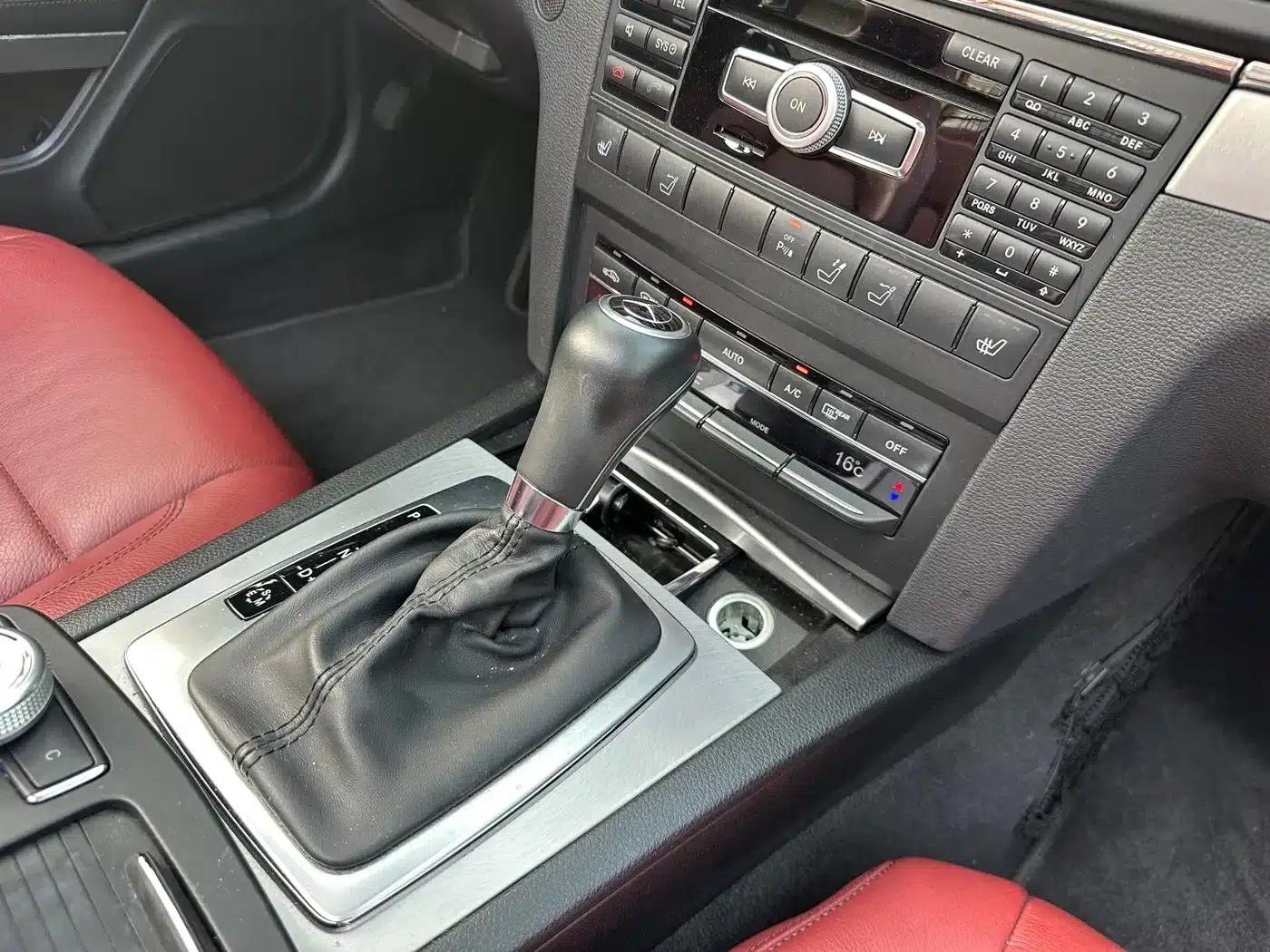 Imported Mercedes-Benz E-Class 2012 E 260 CGI Convertible — миниатюра 18