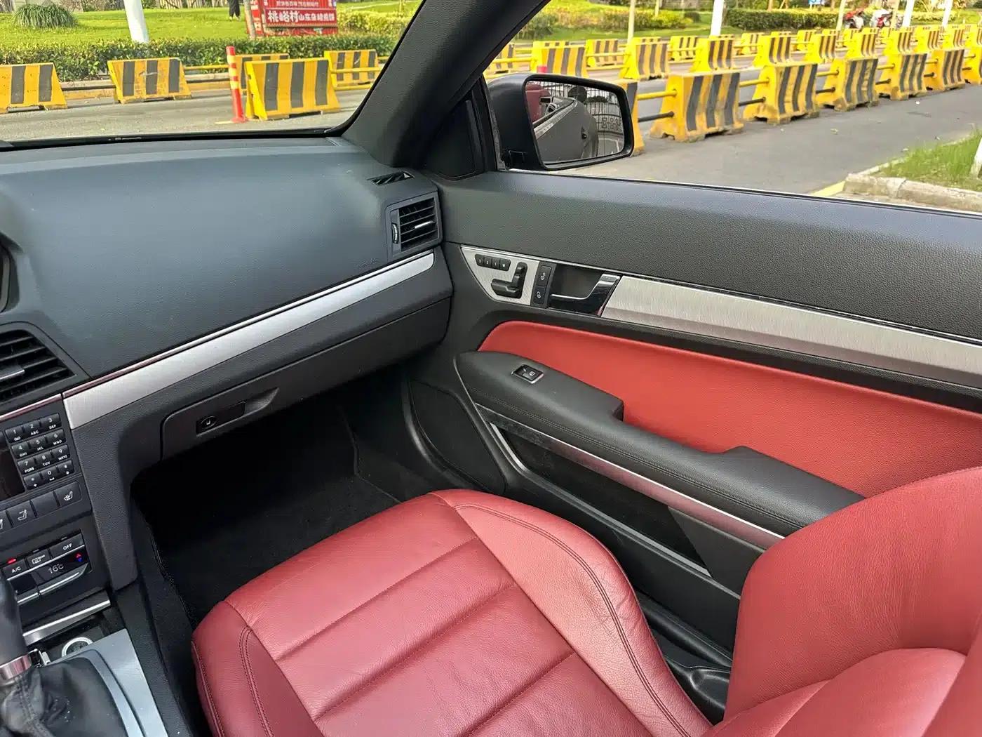 Imported Mercedes-Benz E-Class 2012 E 260 CGI Convertible — миниатюра 19