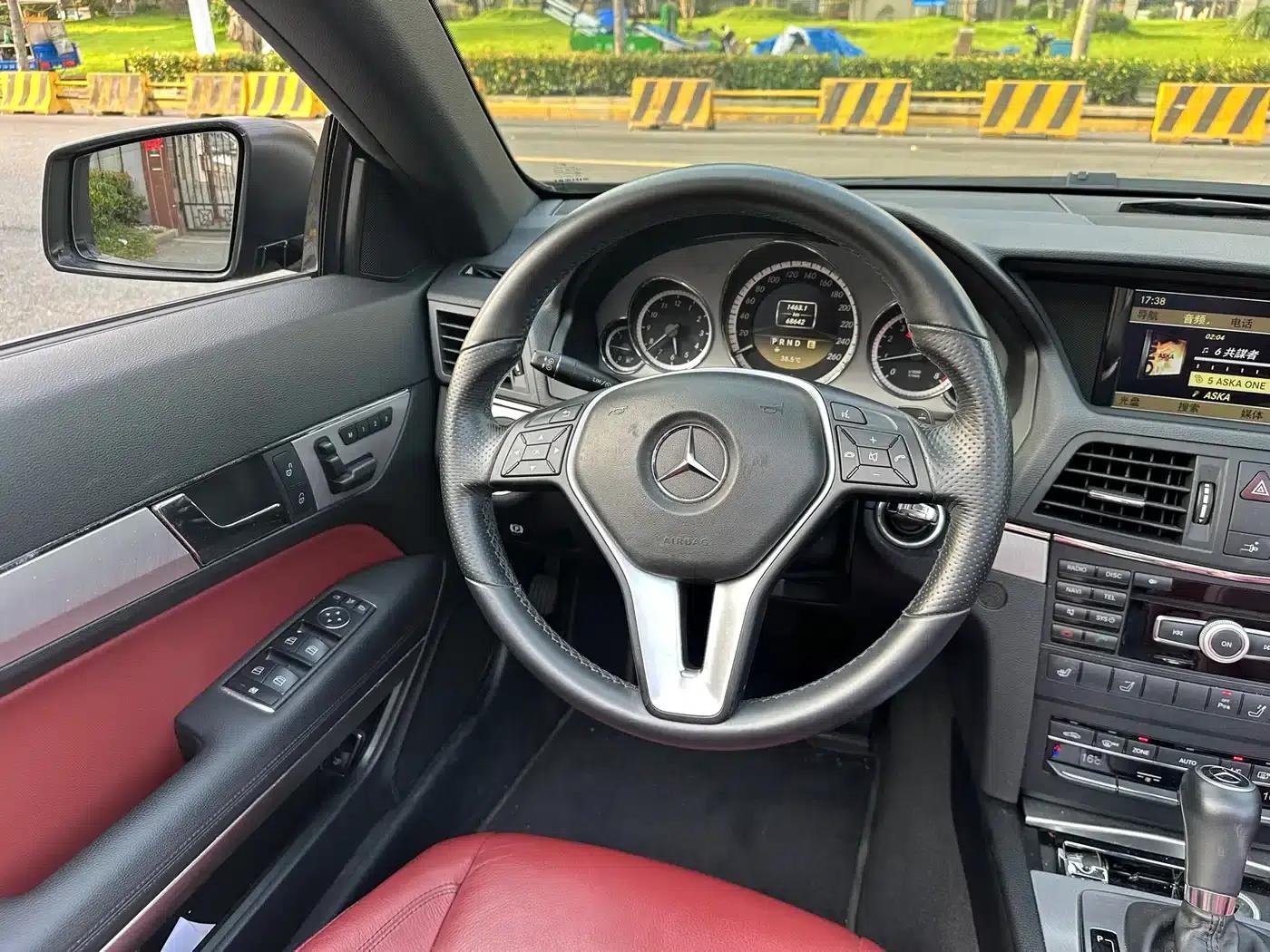 Imported Mercedes-Benz E-Class 2012 E 260 CGI Convertible — миниатюра 23