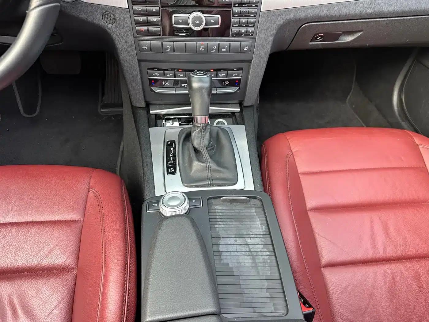 Imported Mercedes-Benz E-Class 2012 E 260 CGI Convertible — миниатюра 25
