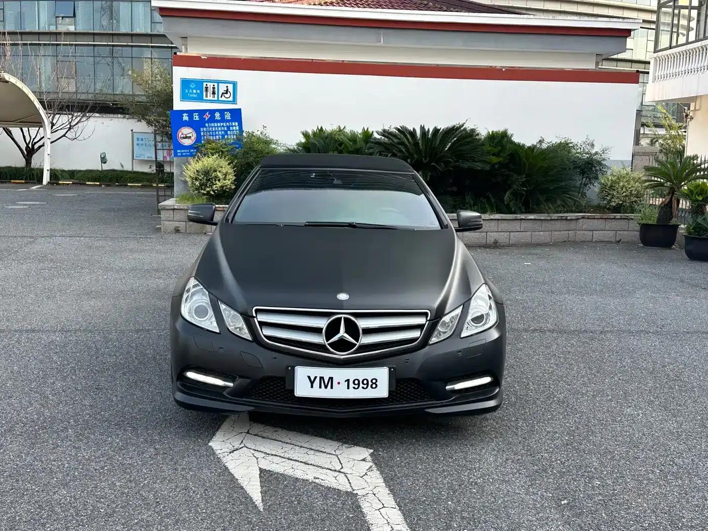 Imported Mercedes-Benz E-Class 2012 E 260 CGI Convertible — миниатюра 36