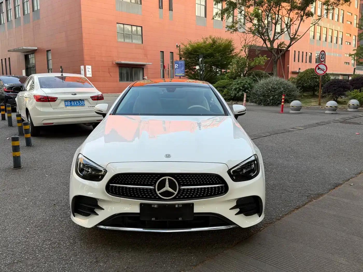 Imported Mercedes-Benz E-Class 2021 E 260 Coupe — миниатюра 2