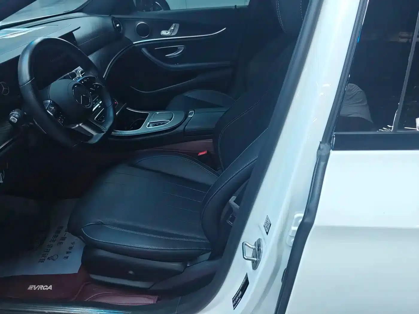 2022 Mercedes-Benz E-Class Imported Model, E 260 Fashion Sport Edition — миниатюра 5