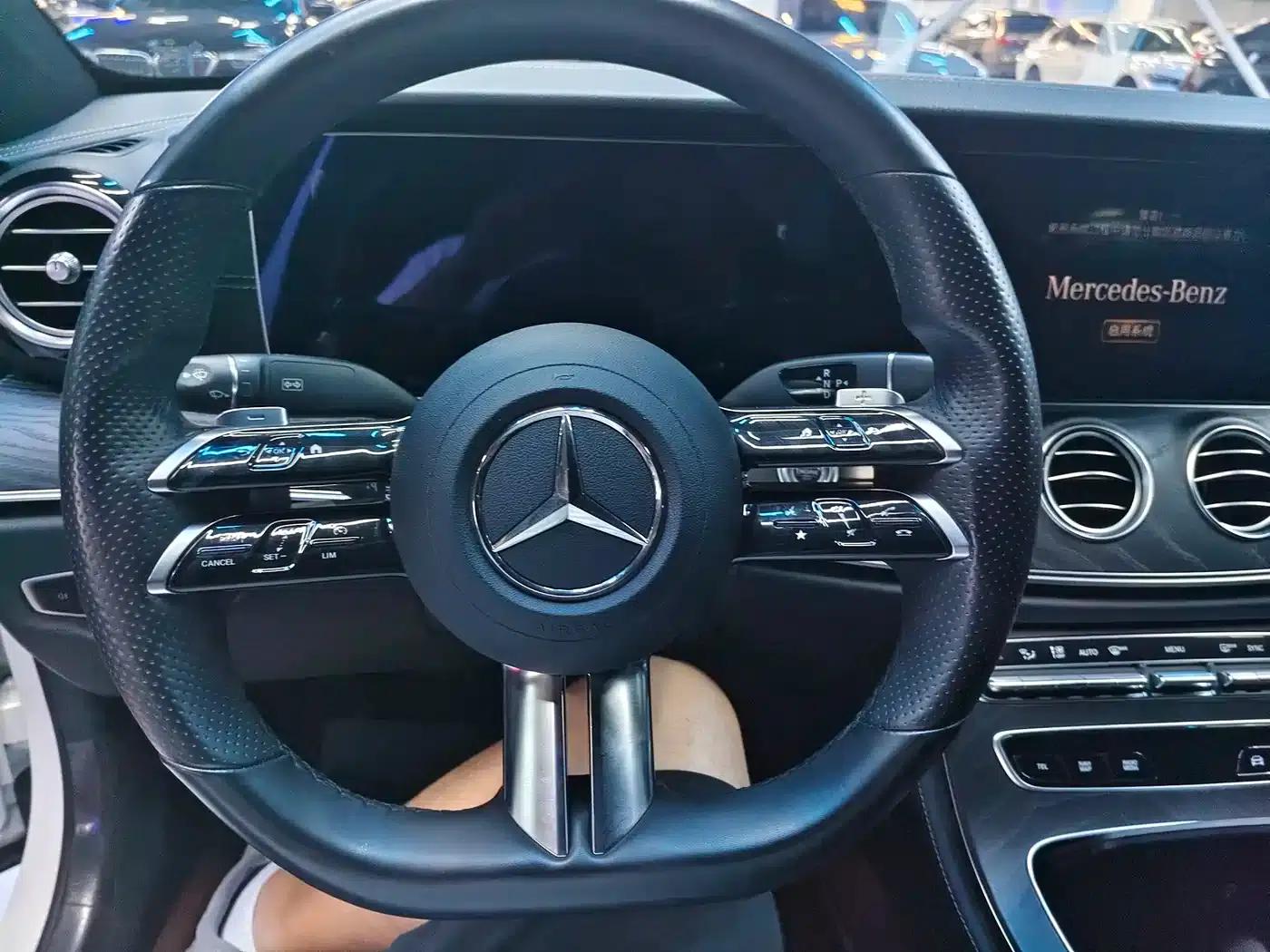 2022 Mercedes-Benz E-Class Imported Model, E 260 Fashion Sport Edition — миниатюра 9