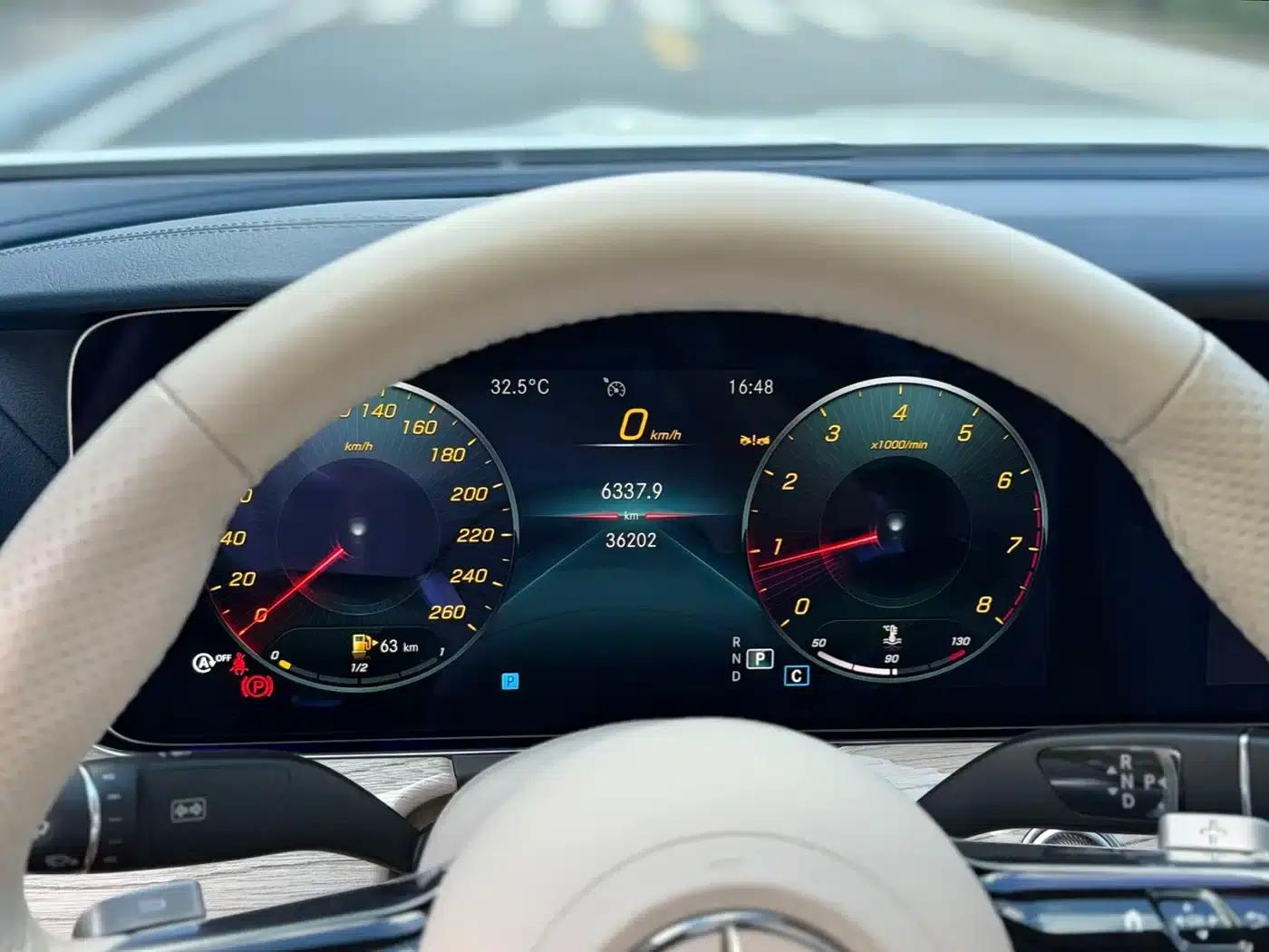 Imported Mercedes-Benz E-Class 2023 Facelift E 260 Coupe — миниатюра 13