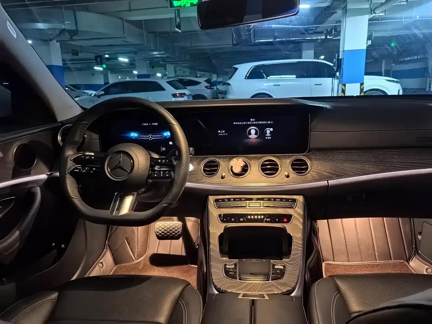Mercedes-Benz E-Class PHEV 2022 Facelift E 350 e L Plug-in Hybrid Sports Sedan — миниатюра 6