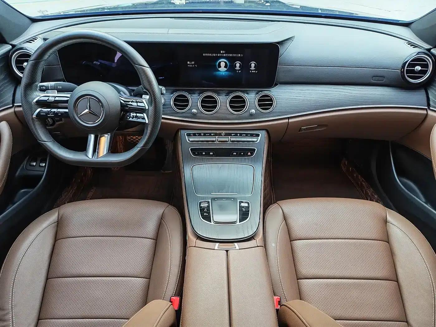 Mercedes-Benz E-Class PHEV 2022 E 350 e L Plug-in Hybrid Sedan — миниатюра 5
