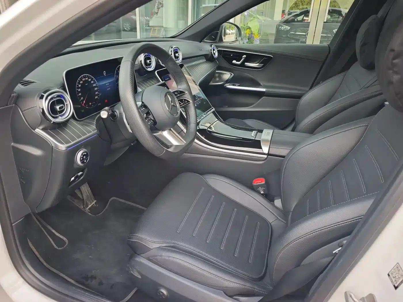 2025 Mercedes-Benz C-Class C 260 L Midnight Sport Edition — миниатюра 12
