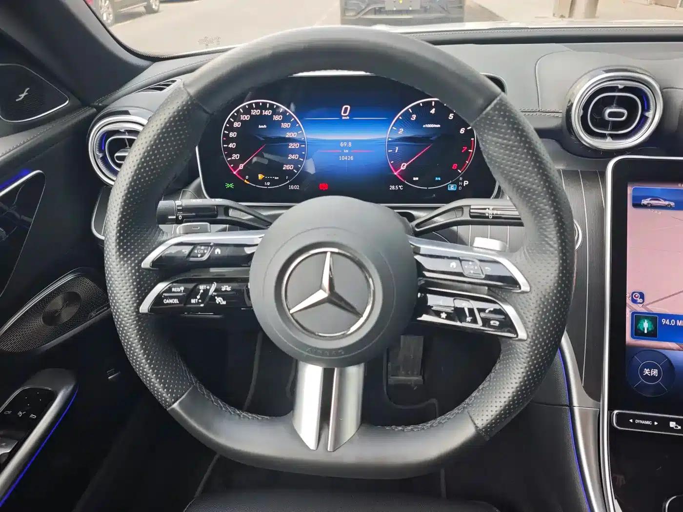 2025 Mercedes-Benz C-Class C 260 L Midnight Sport Edition — миниатюра 13