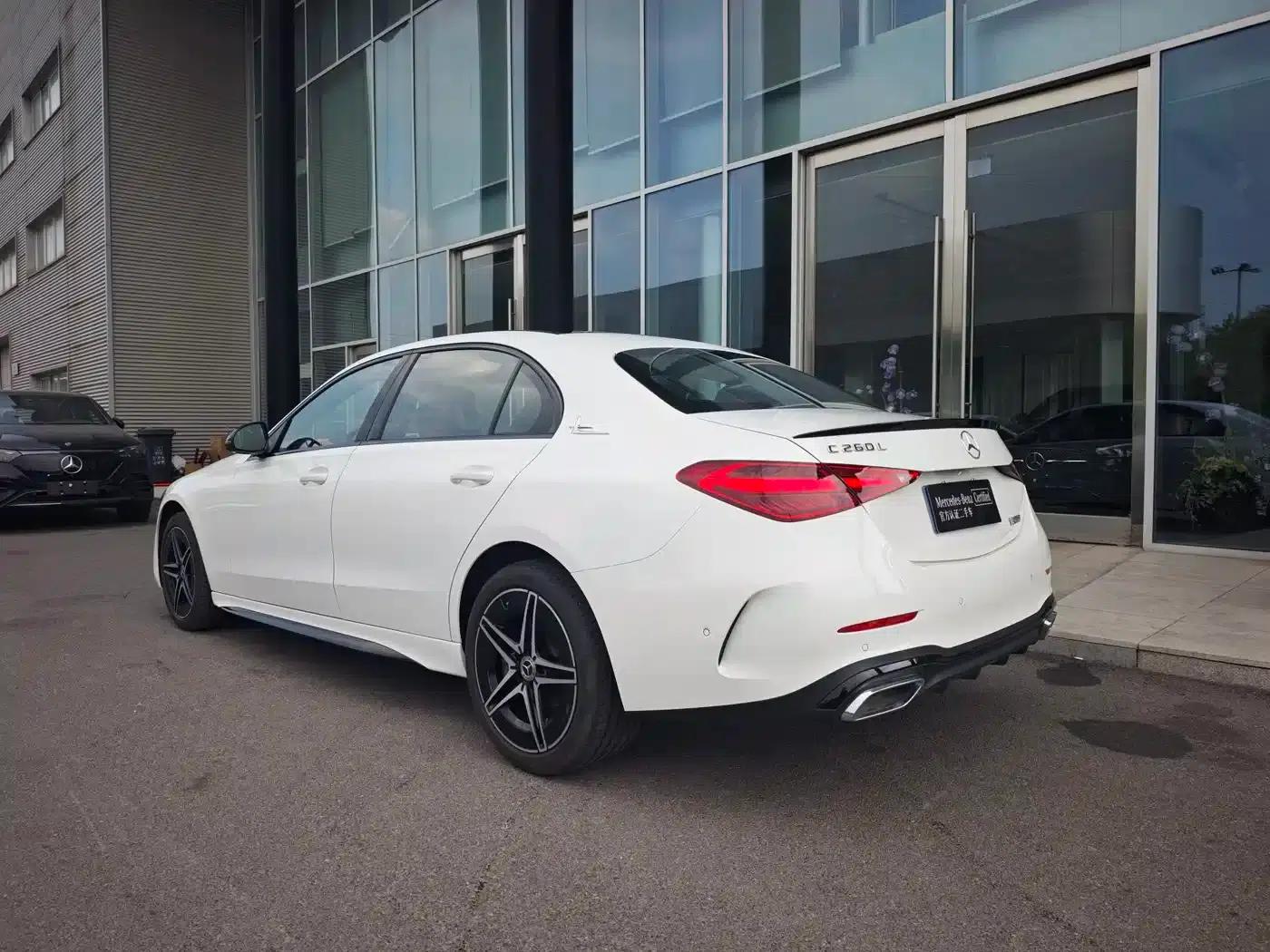 2025 Mercedes-Benz C-Class C 260 L Midnight Sport Edition — миниатюра 7