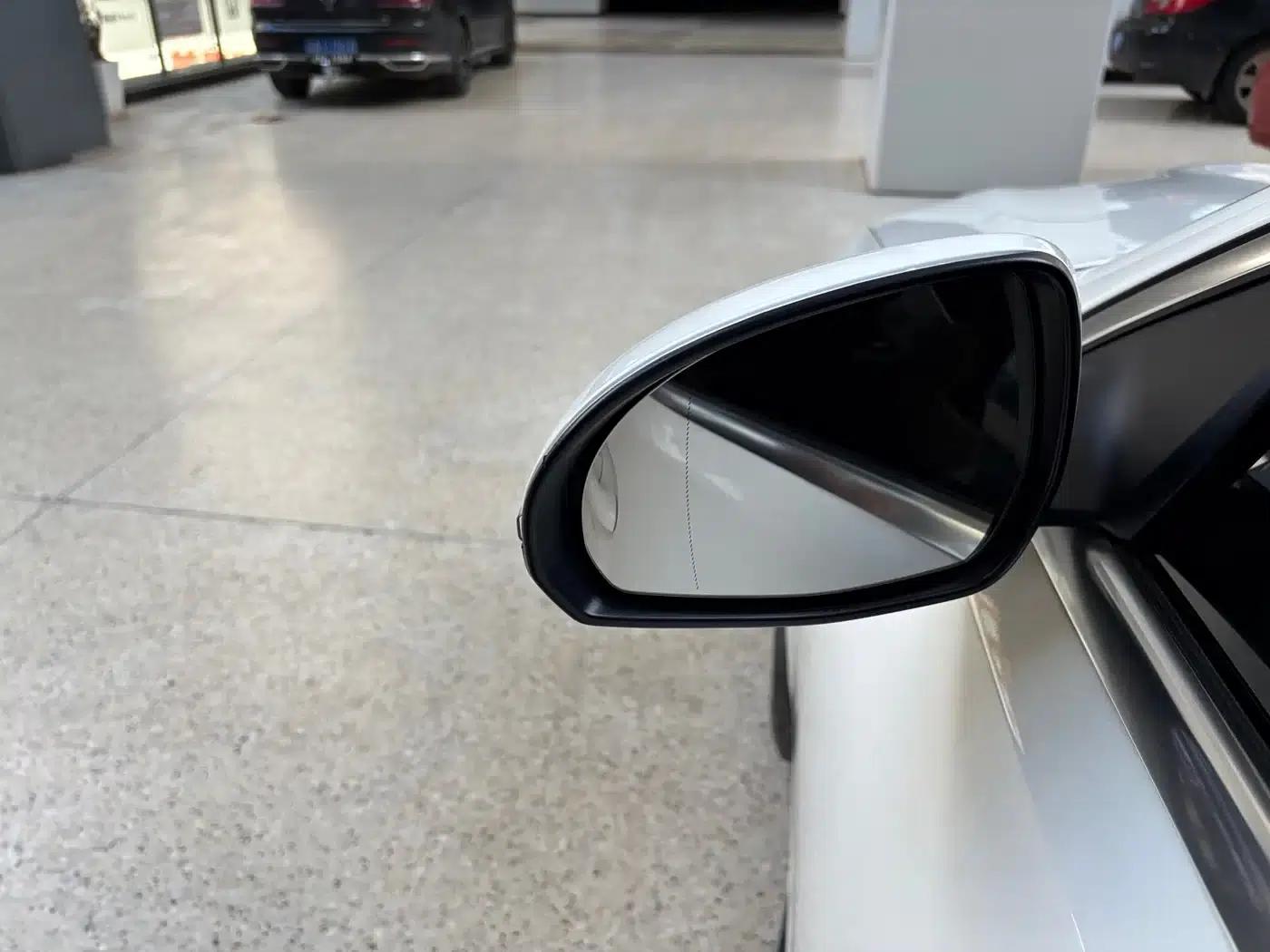 Mercedes-Benz C-Class 2024 Facelift C 260 L Sport Edition — миниатюра 43