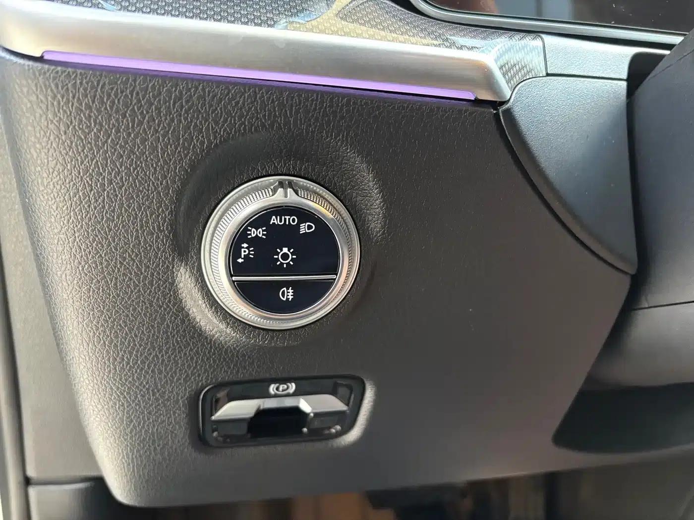 Mercedes-Benz C-Class 2024 Facelift C 260 L Sport Edition — миниатюра 46
