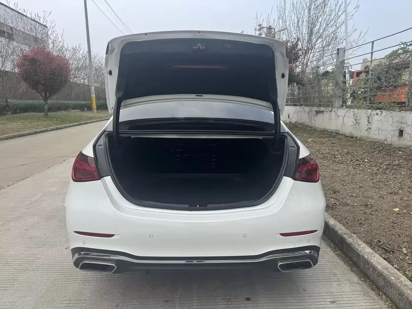 Mercedes-Benz C-Class 2022 Facelift C 260 L Sport Edition — миниатюра 9