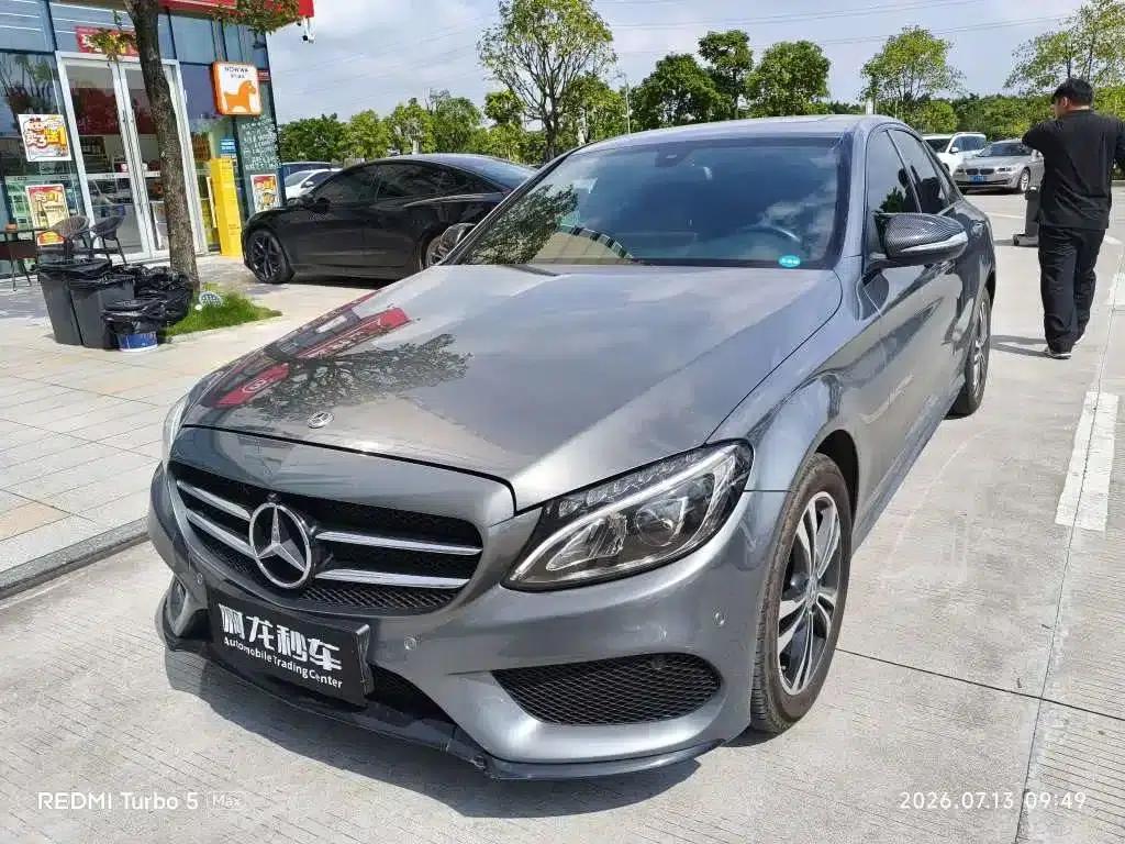 2018 Mercedes-Benz C-Class C 200 Sport Edition — миниатюра 1
