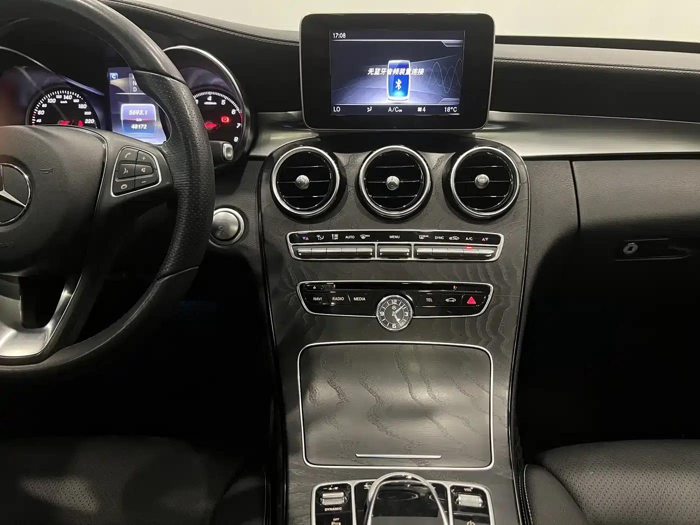 2018 Mercedes-Benz C-Class C 200 L Sport Edition — миниатюра 14