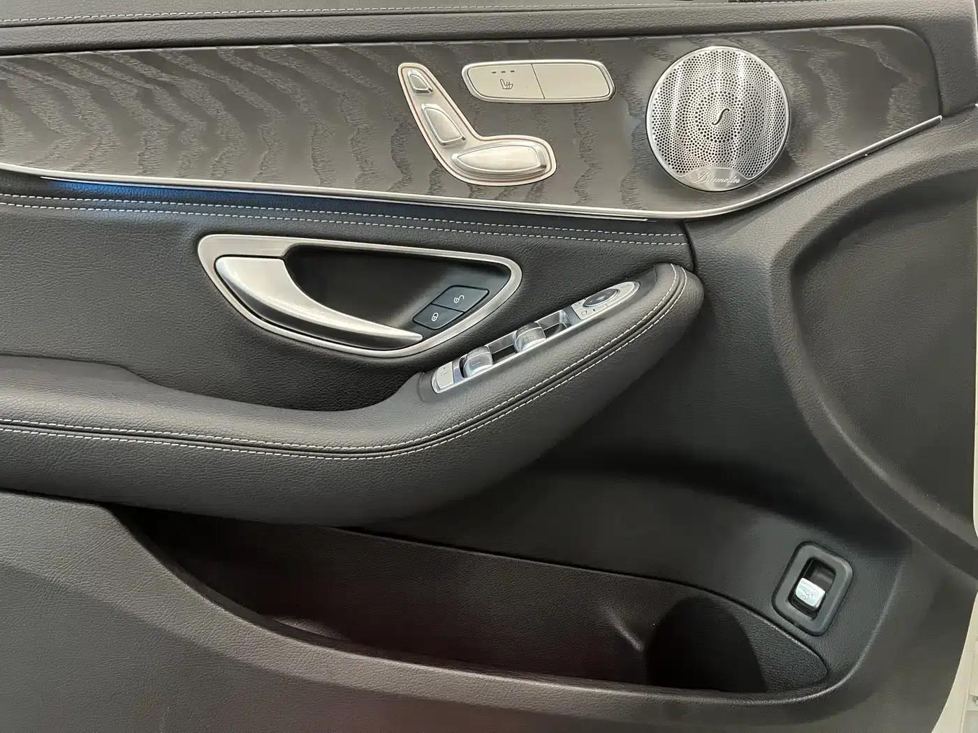 2018 Mercedes-Benz C-Class C 200 L Sport Edition — миниатюра 17