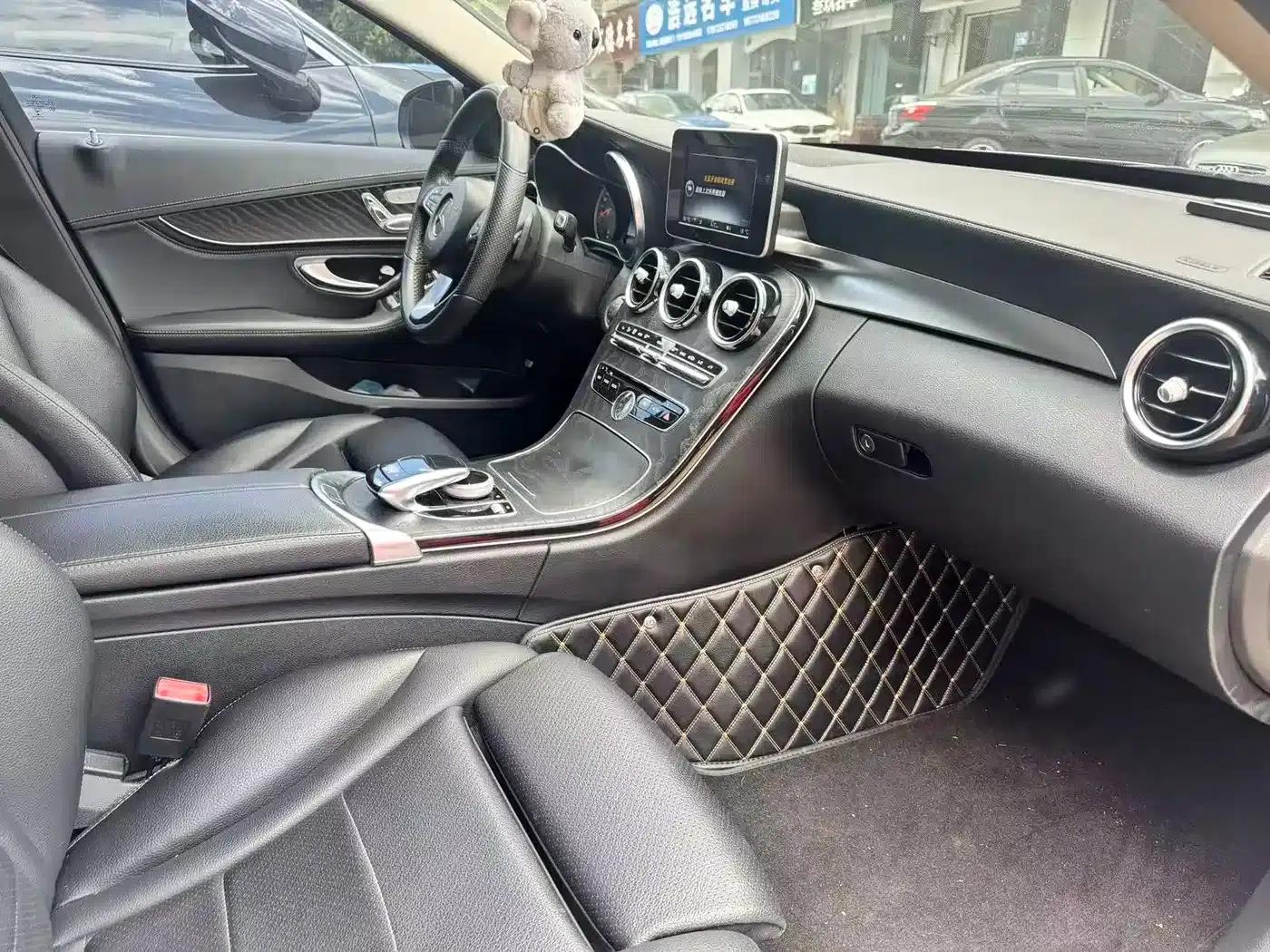 2016 Mercedes-Benz C-Class C 200 L Sport — миниатюра 5