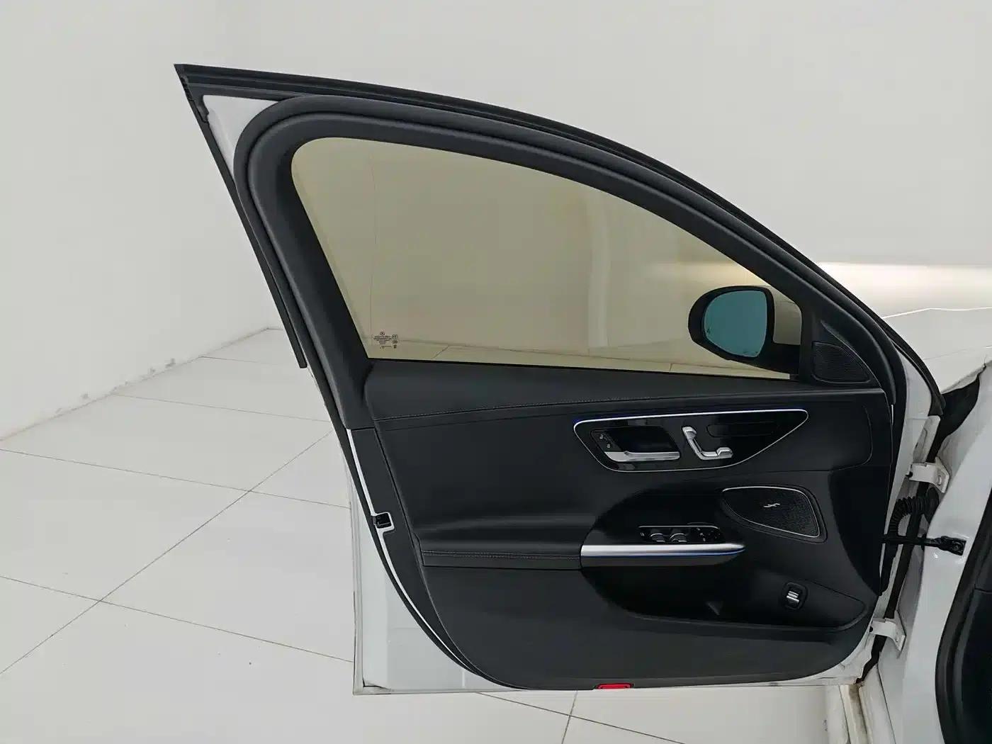 2024 Mercedes-Benz C-Class C 260 L Sport Edition — миниатюра 20