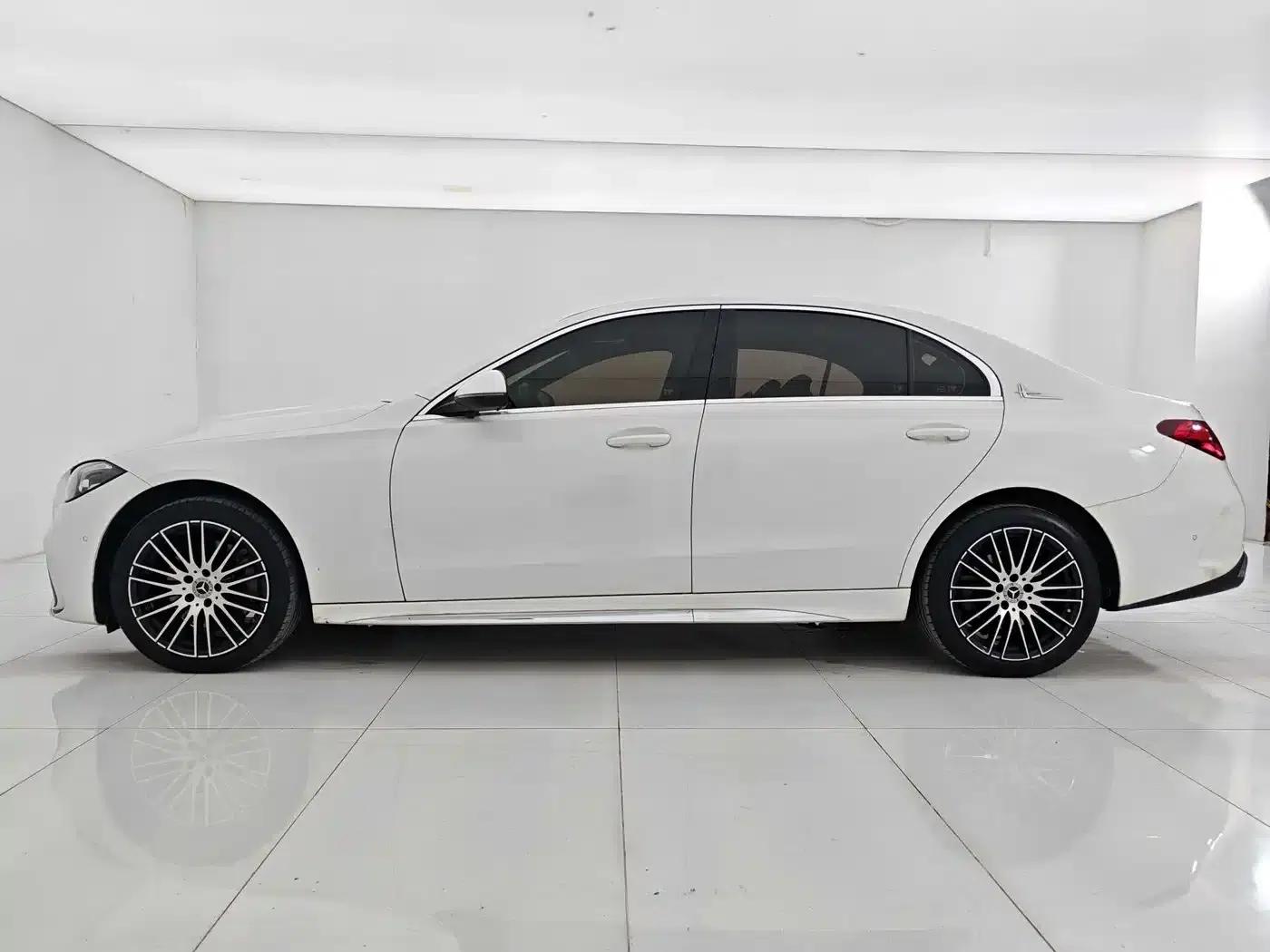 2024 Mercedes-Benz C-Class C 260 L Sport Edition — миниатюра 8