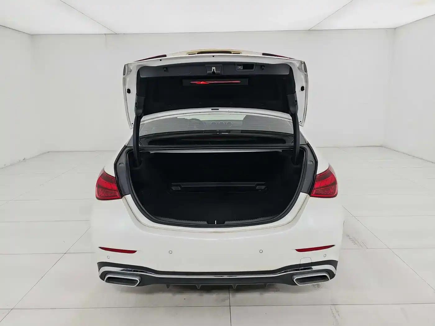 2024 Mercedes-Benz C-Class C 260 L Sport Edition — миниатюра 9