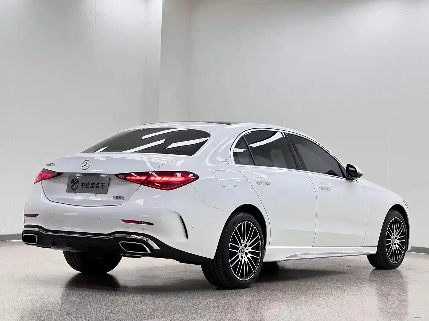 2024 Mercedes-Benz C-Class C 260 L Sport Edition — миниатюра 3