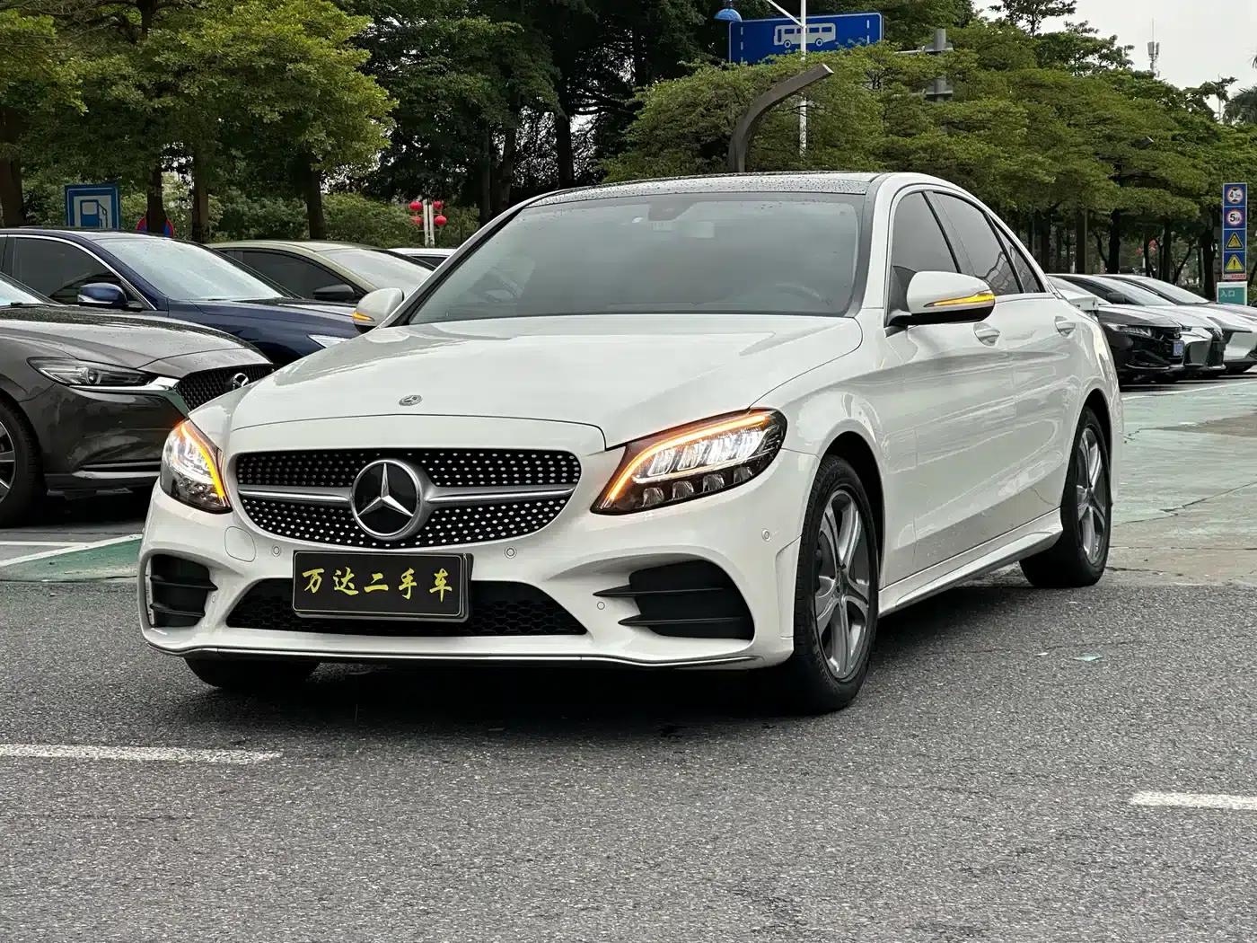 2020 Mercedes-Benz C-Class C 260 L Sport Edition — миниатюра 1