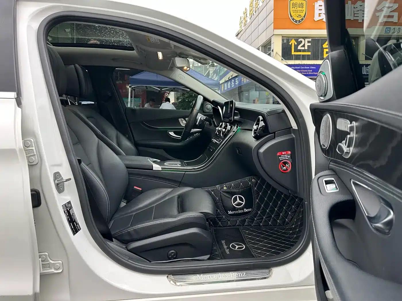 2020 Mercedes-Benz C-Class C 260 L Sport Edition — миниатюра 11