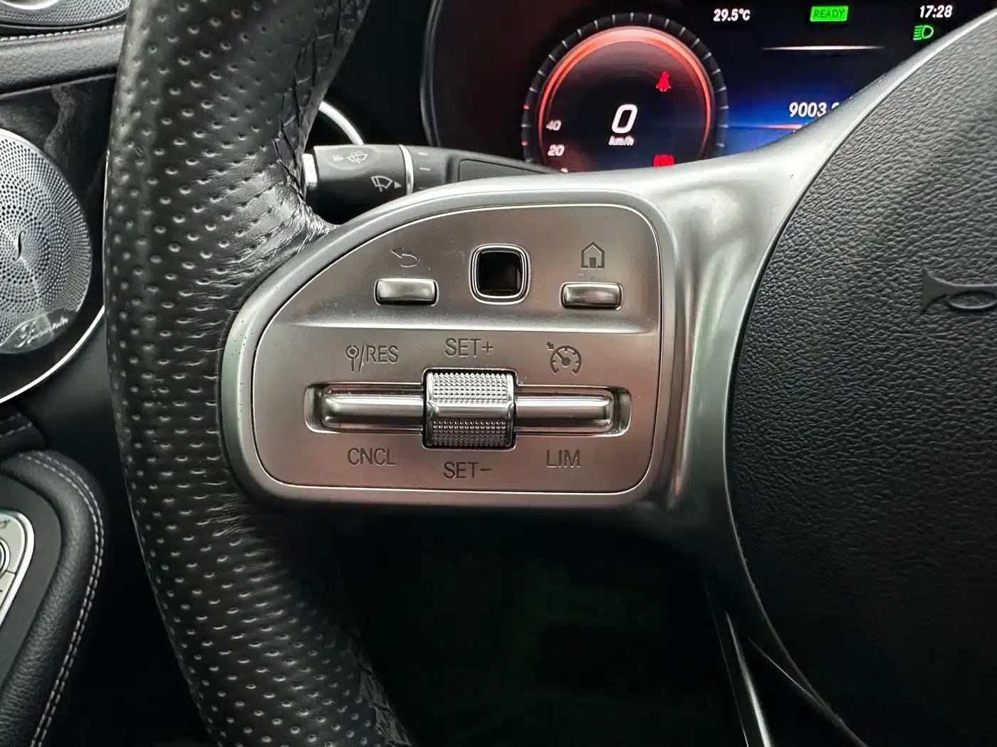 2020 Mercedes-Benz C-Class C 260 L Sport Edition — миниатюра 12