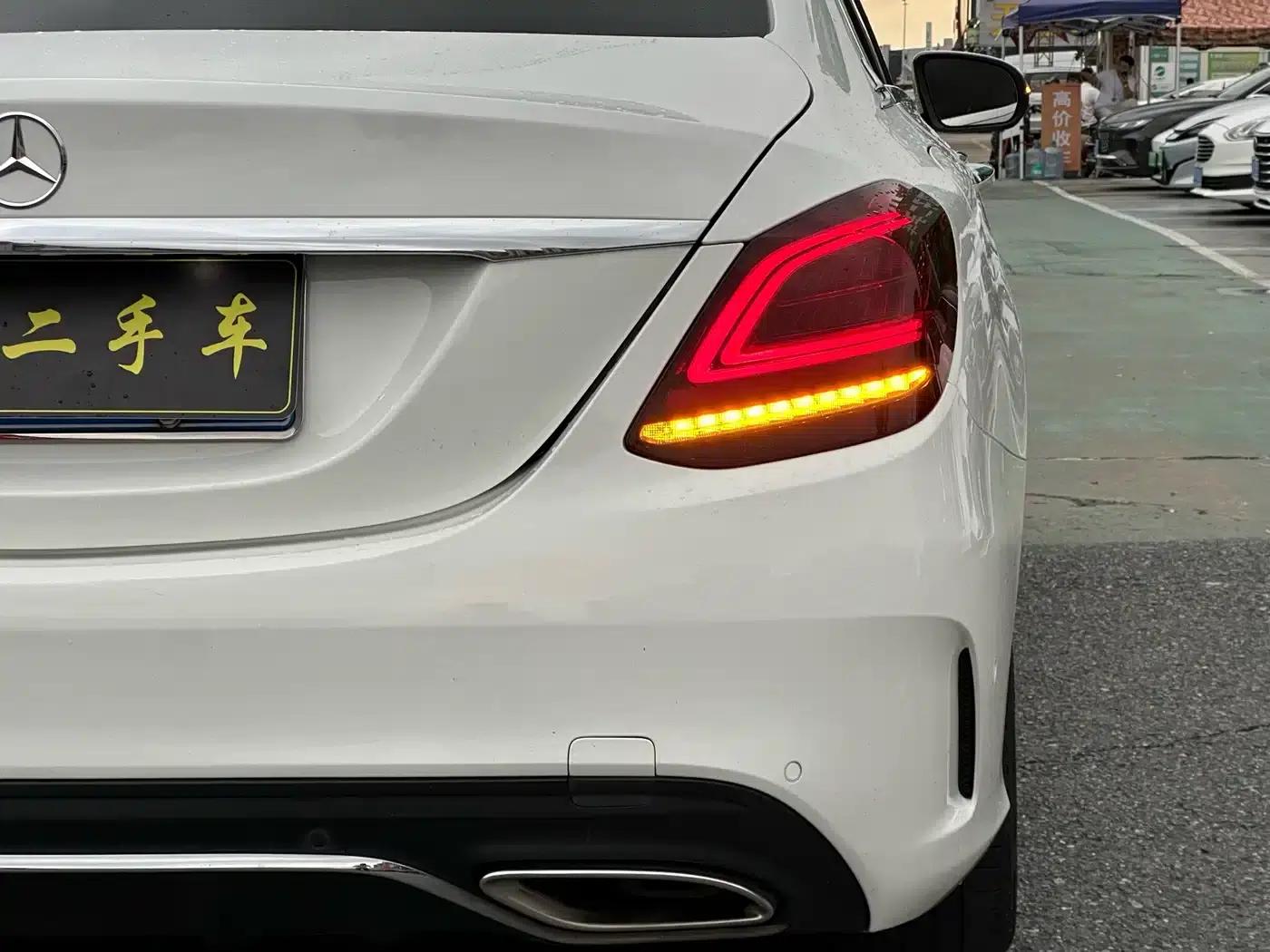 2020 Mercedes-Benz C-Class C 260 L Sport Edition — миниатюра 21