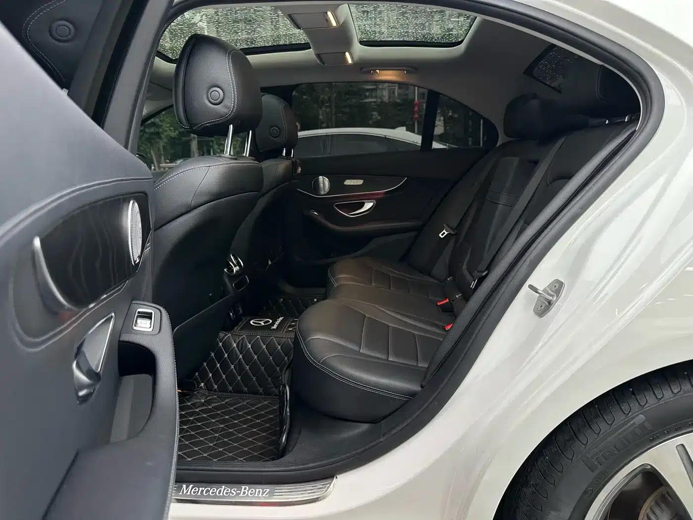 2020 Mercedes-Benz C-Class C 260 L Sport Edition — миниатюра 8