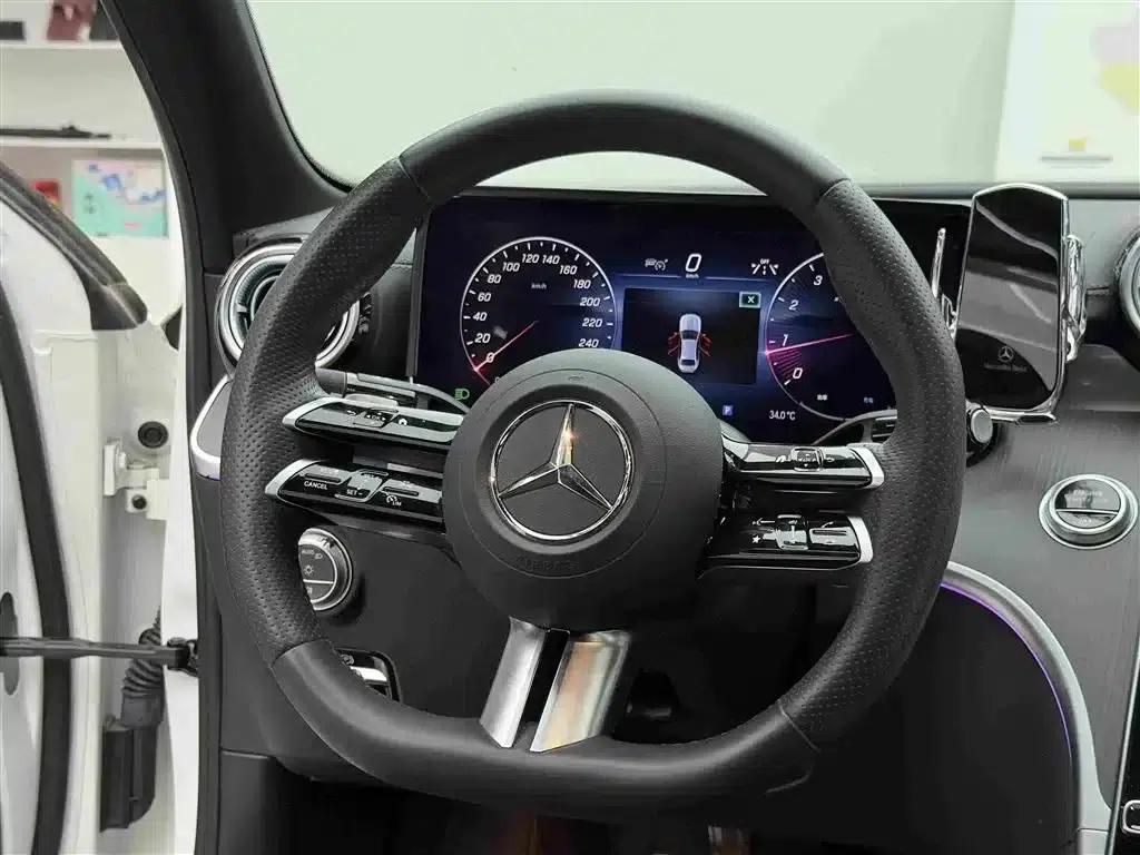 Mercedes-Benz C-Class 2023 Facelift C 260 L Sport Edition — миниатюра 11
