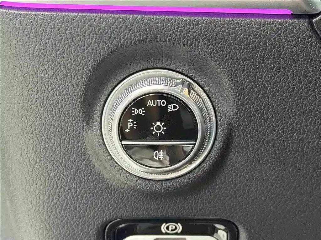 Mercedes-Benz C-Class 2023 Facelift C 260 L Sport Edition — миниатюра 14