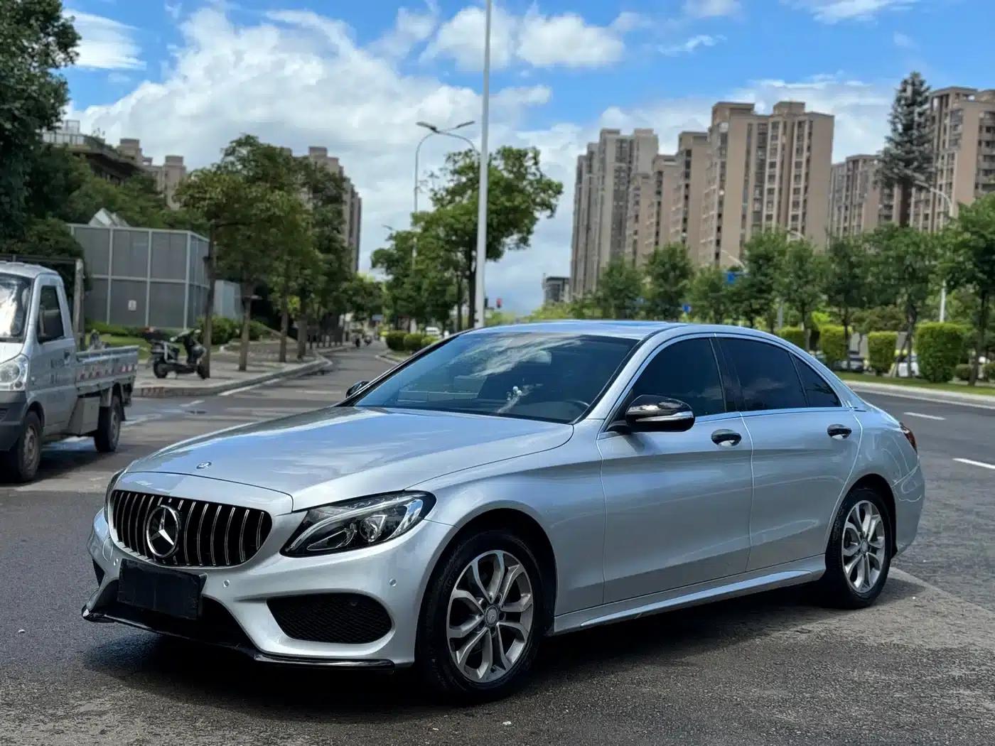 2015 Mercedes-Benz C-Class C 180 L Sport — миниатюра 1