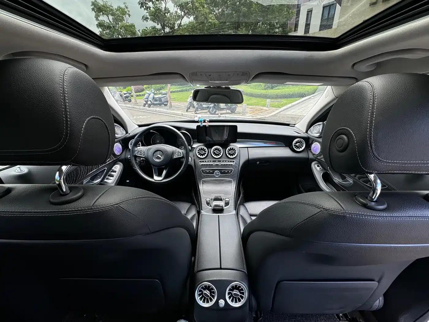 2015 Mercedes-Benz C-Class C 180 L Sport — миниатюра 9