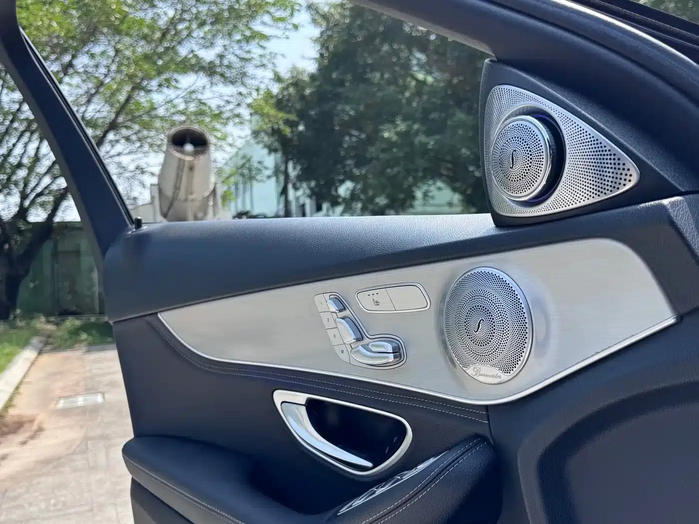 2019 Mercedes-Benz C-Class C 260 Sport 4MATIC — миниатюра 8