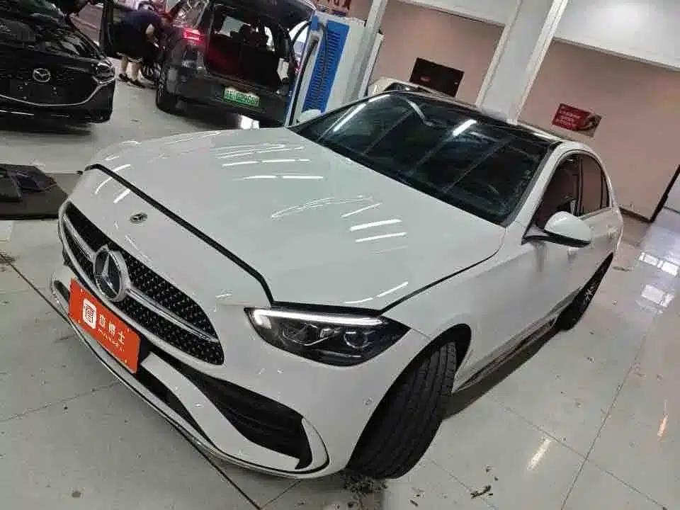 2024 Mercedes-Benz C-Class C 260 L Sport Edition — миниатюра 1