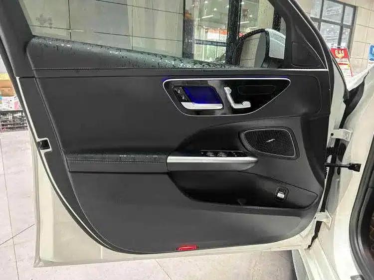 2023 Mercedes-Benz C-Class C 200 L Sport Edition — миниатюра 4