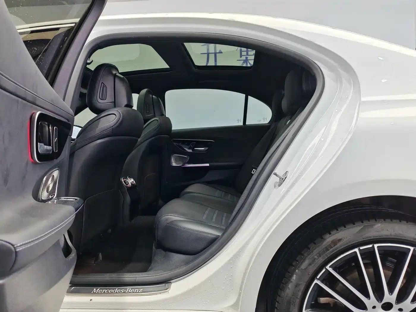 2022 Mercedes-Benz C-Class C 260 L Sport Edition — миниатюра 12