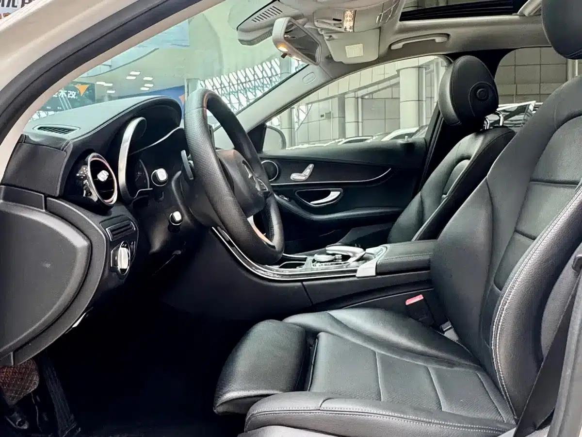 2015 Mercedes-Benz C-Class Facelift C 180 L Sport — миниатюра 15